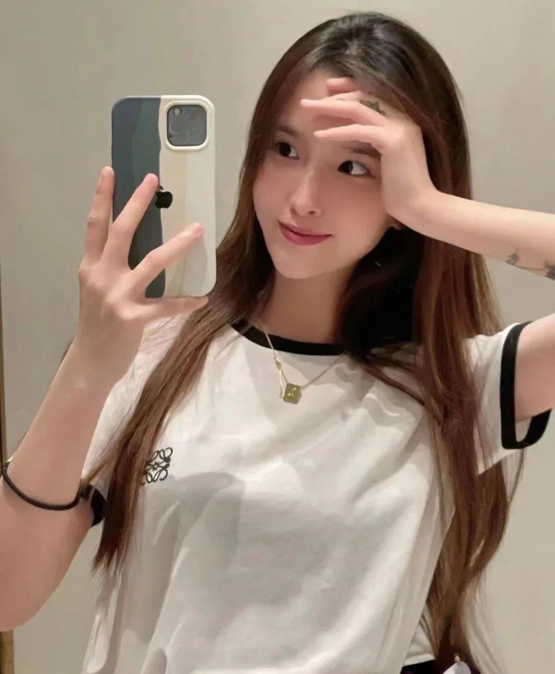 LOEWE 基礎 白併色 刺繡Logo Tee