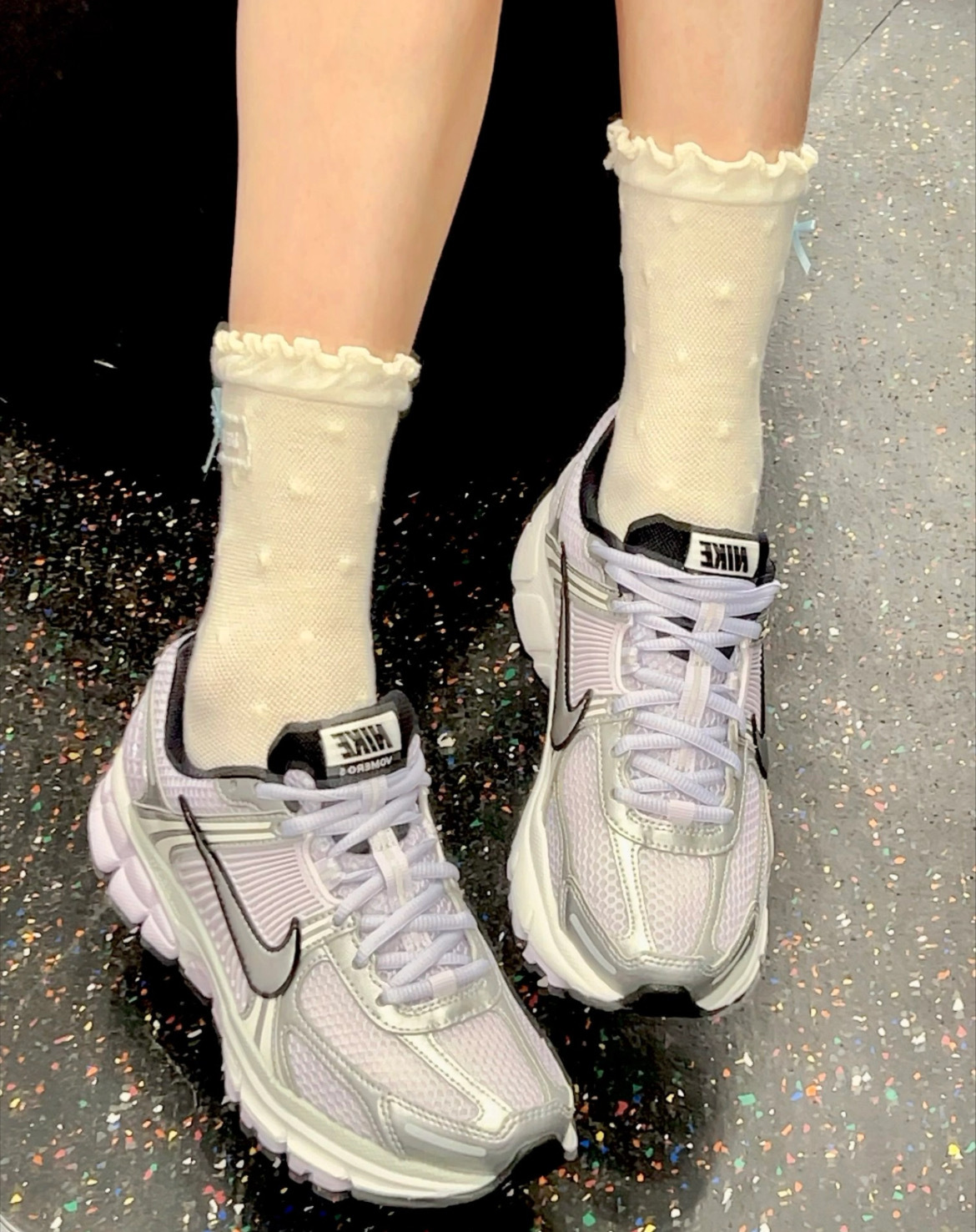 女鞋 NIKE W ZOOM VOMERO 5 淡紫 復古 氣墊 透氣 緩震 慢跑鞋【IB7253-500】VMO5