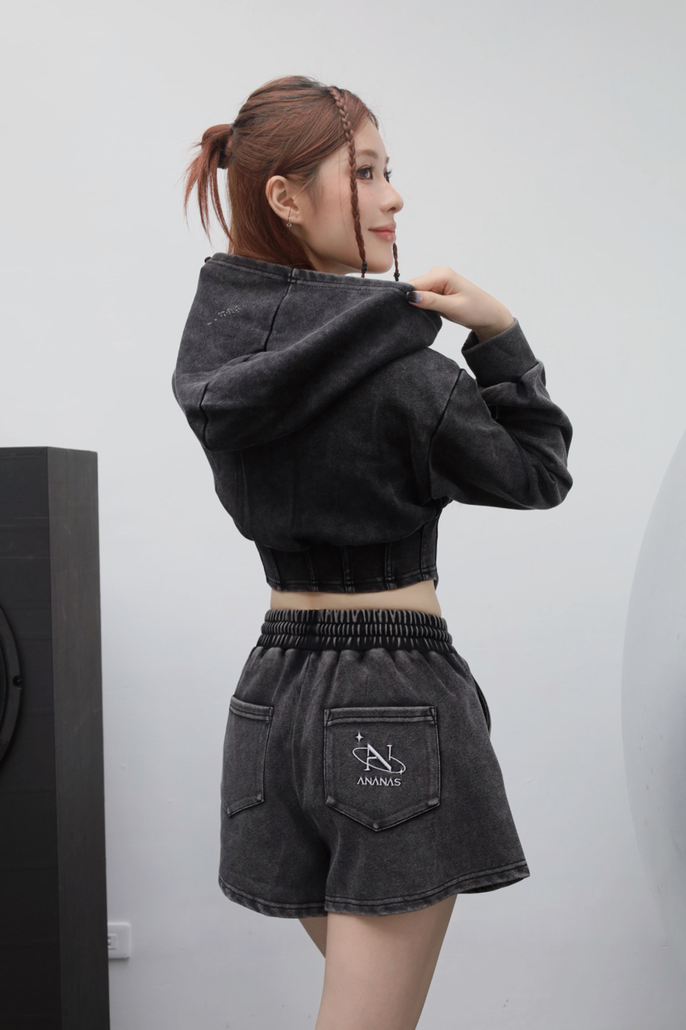 [ Ananas設計款✨] 品牌刺繡馬甲棉外套