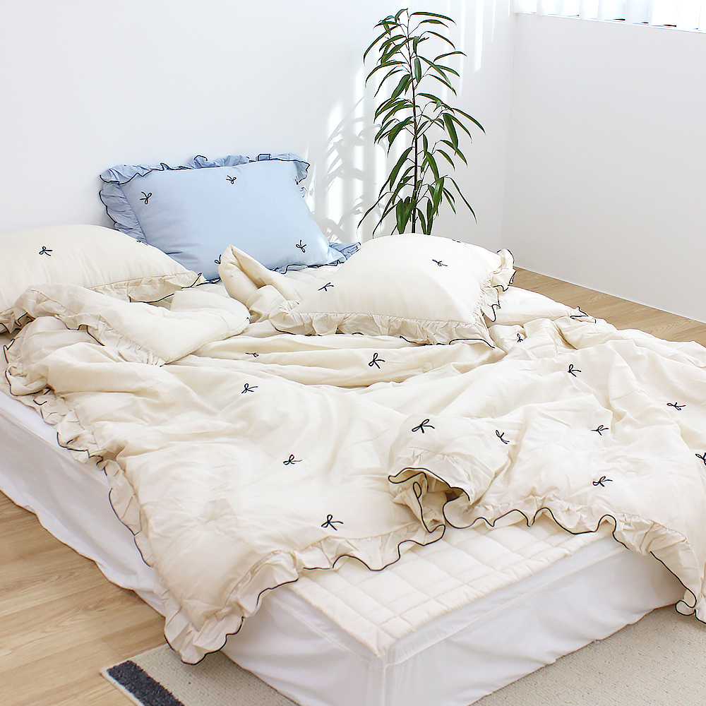 B11-612 法式花邊蝴蝶刺繡結莫代爾棉被(有 花邊)現貨