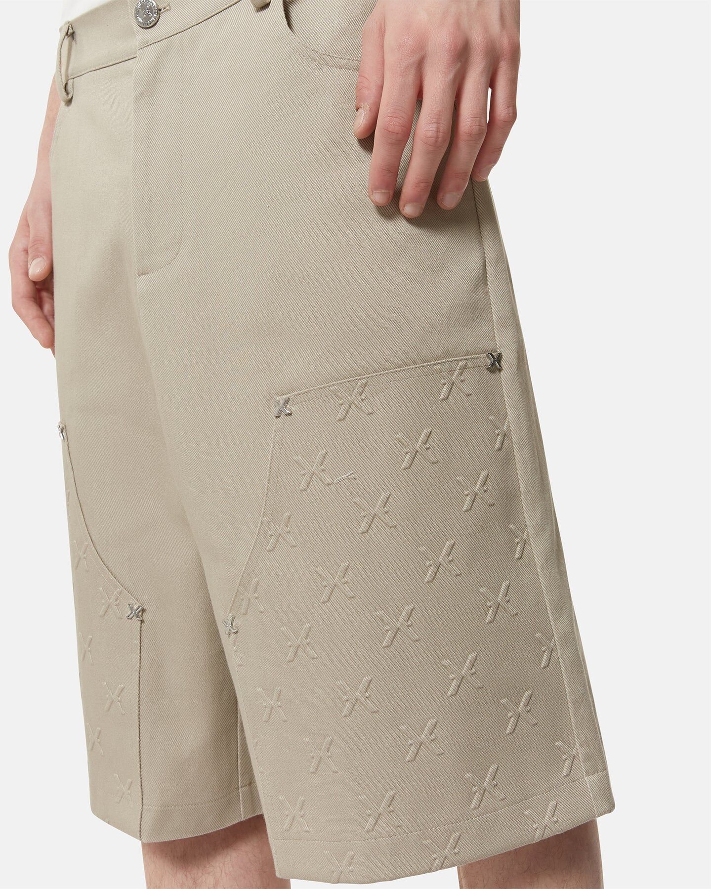 【RICHMOND X】個性寬版五分休閒短褲