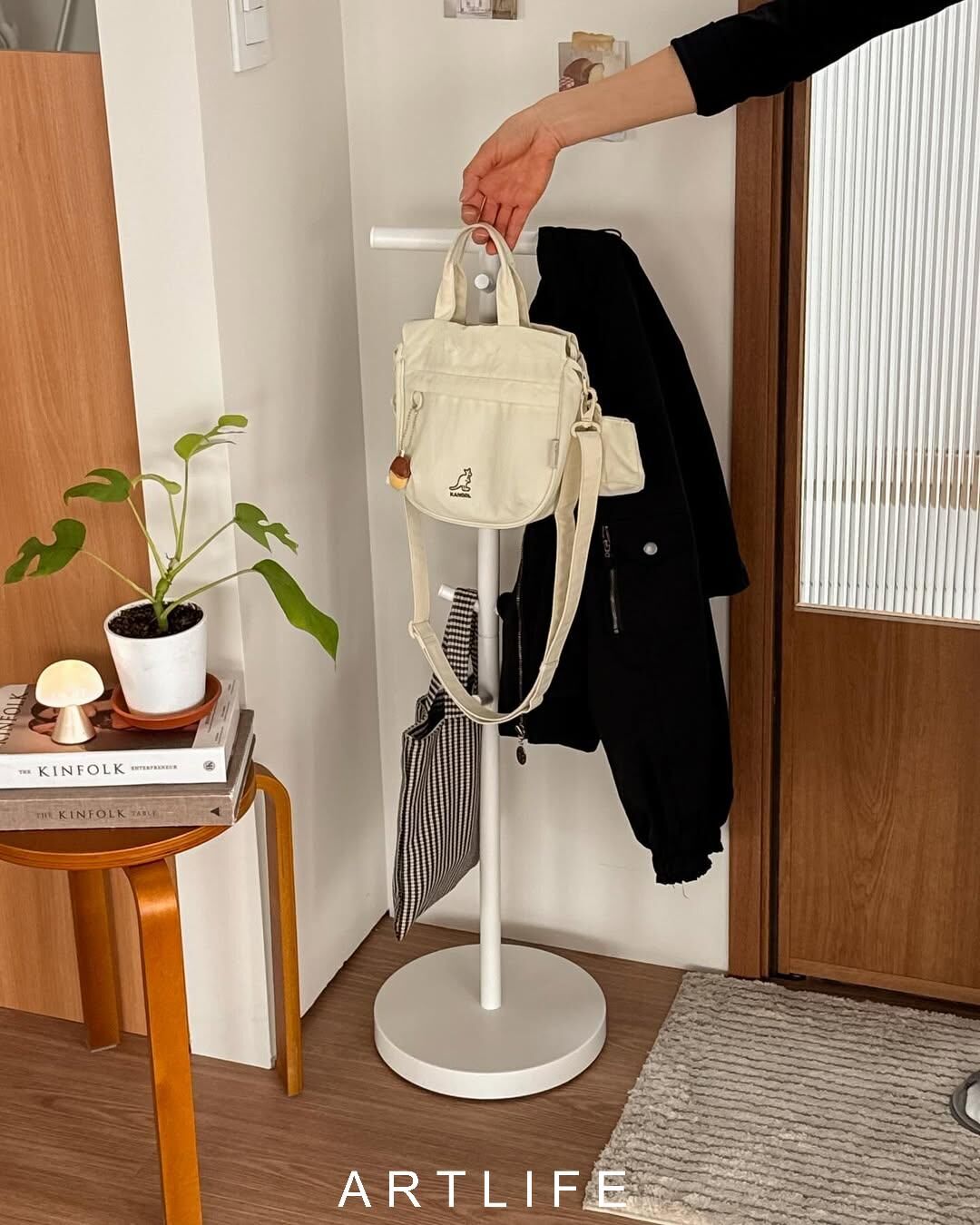 簡約矮款衣帽架