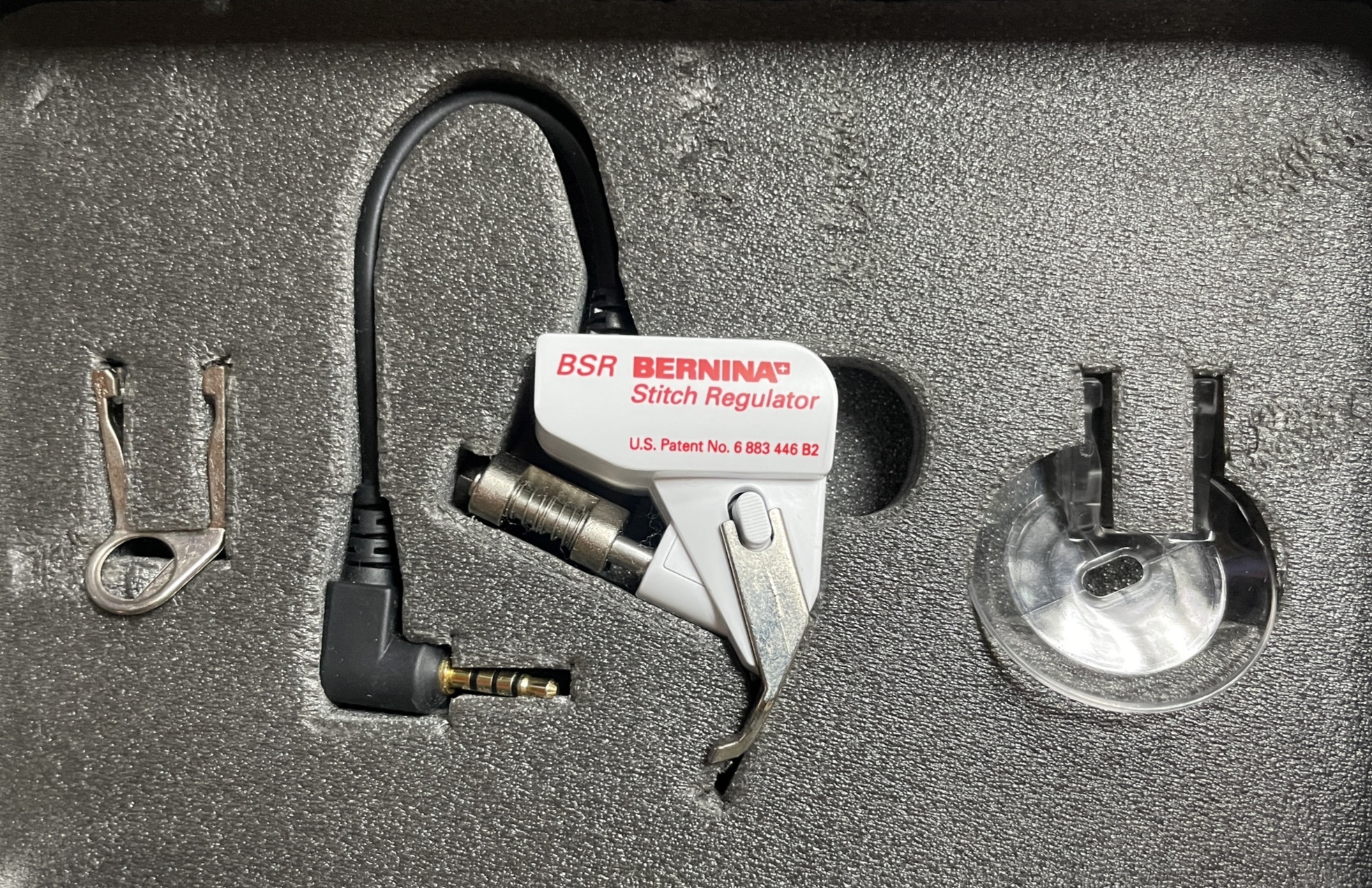 【BERNINA】BSR專用壓布腳(BSR針跡調節器) (九成新)