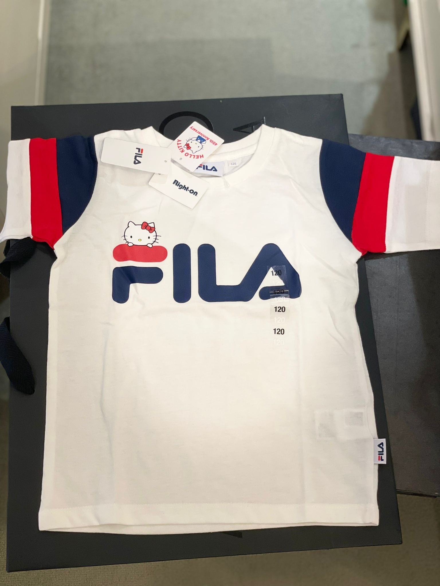 FILA X HELLO KITTY TEE SIZE 120