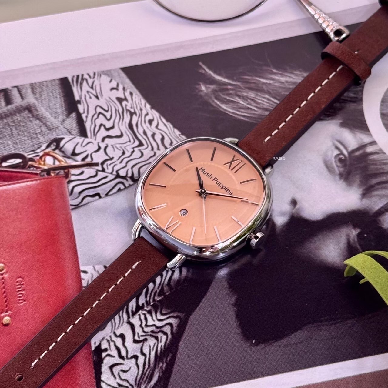 【Hush Puppies】Orbz 經典魅力休閒女錶HP.3892L.2505 33mm  現代鐘錶