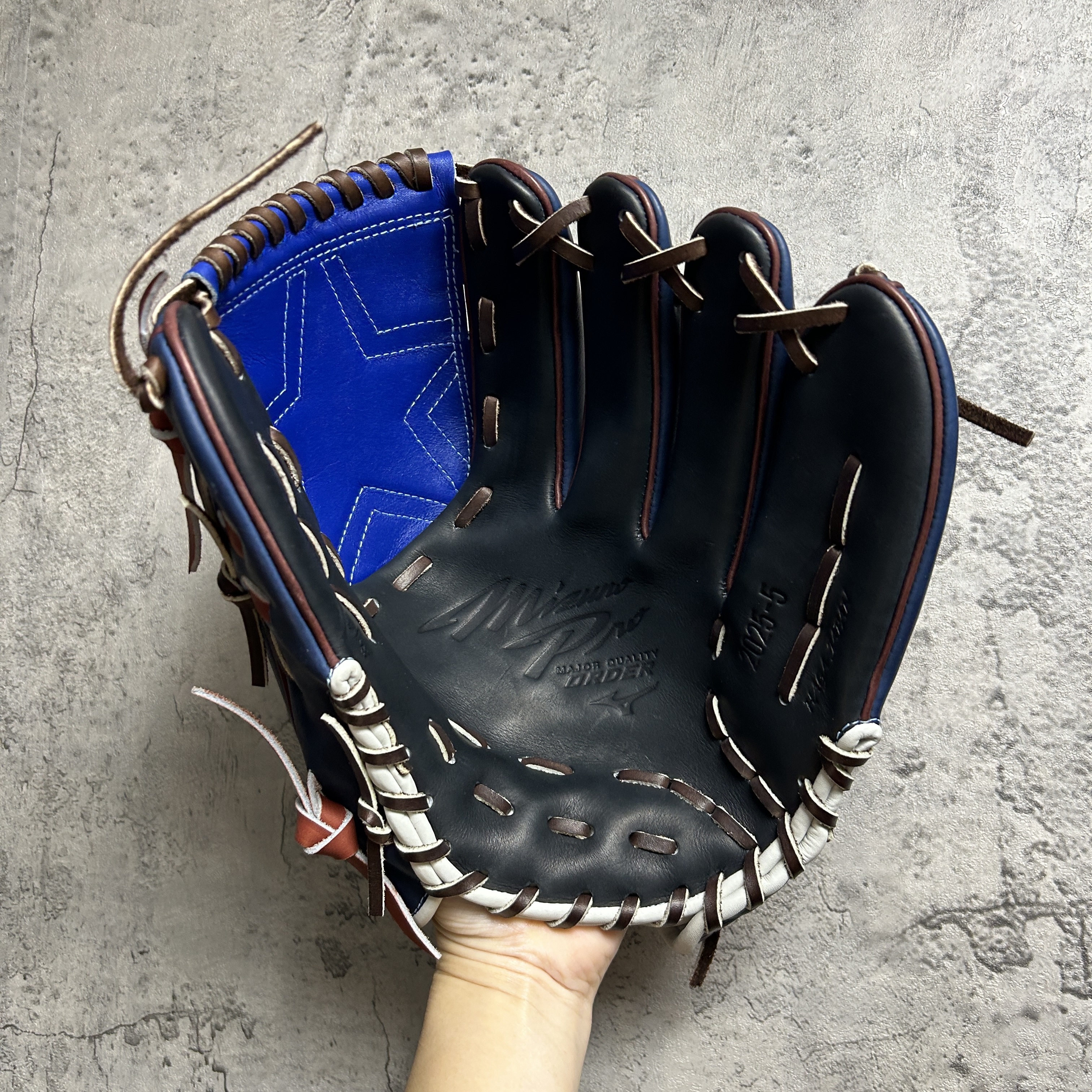 【照片分享】MIZUNO mizuno pro 硬式投手 1AJGH73050 今永昇太モデル