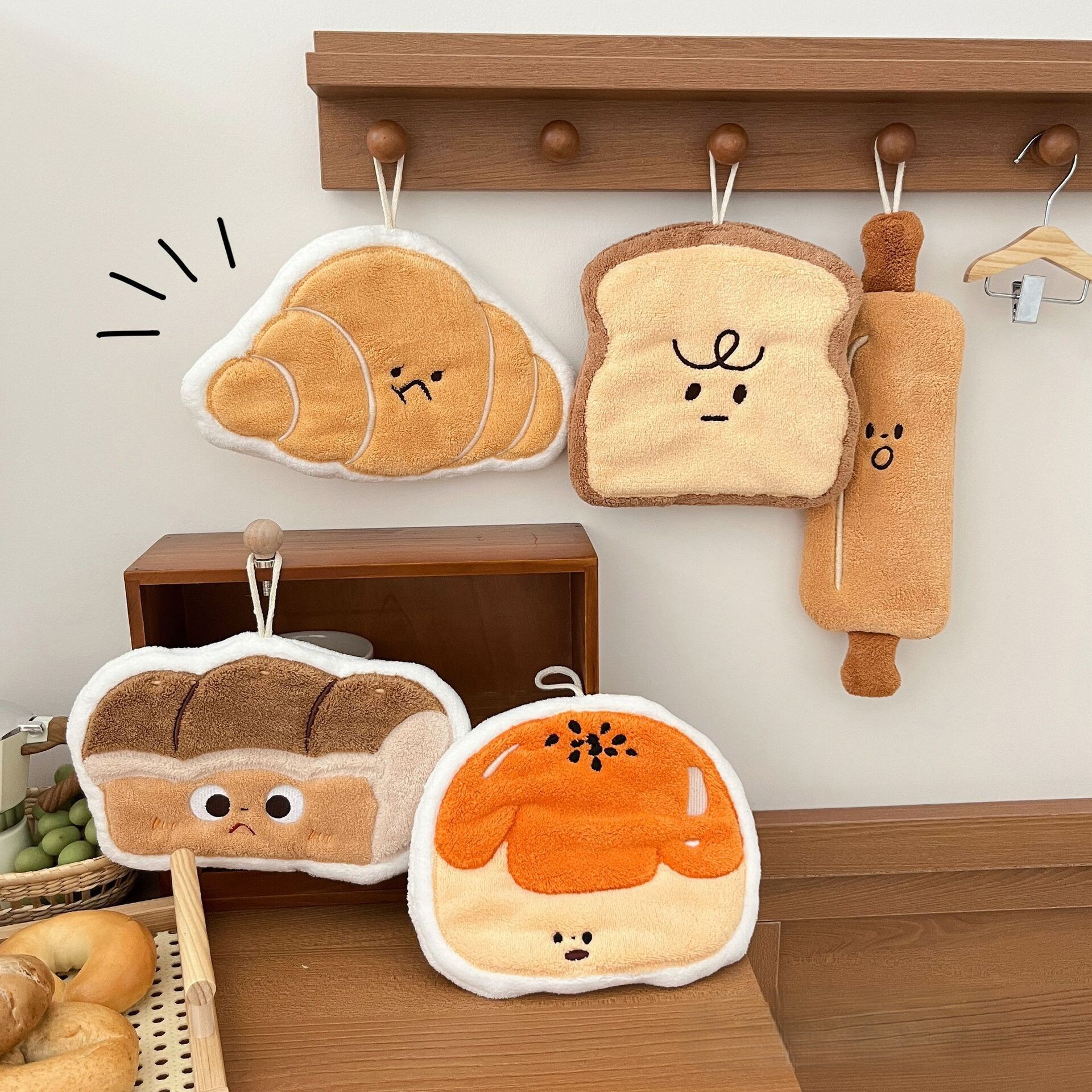 《6032》可可愛愛麵包珊瑚絨擦手巾