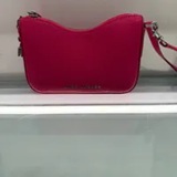 [S] MARC JACOBS HOT PINK 4S5CP001S01-665 WRISTLET WALLET, 196611291286 (SMJ568)