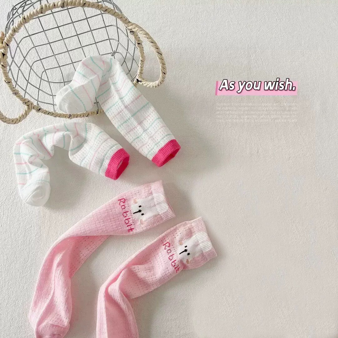 粉嫩跳跳兔小腿襪組