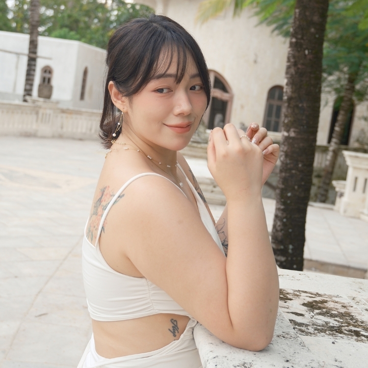 珍珠糖掉下來了 天然珍珠 鈦鋼針式耳環