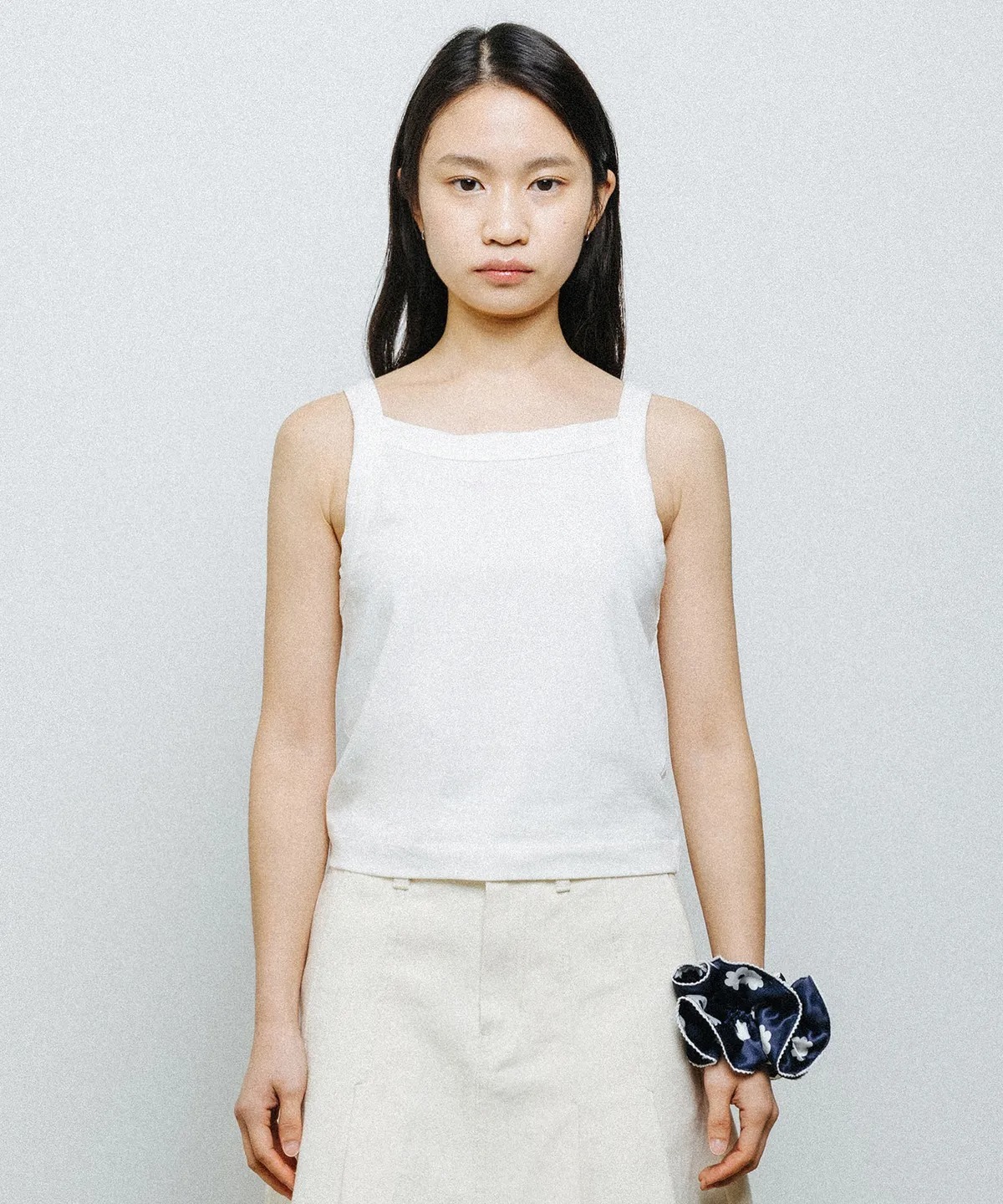 DAISY SYNDROME PIXEL SLEEVELESS