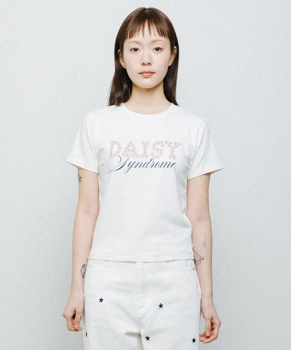 DAISY SYNDROME FLOWER SYNDROME SLIM TEE