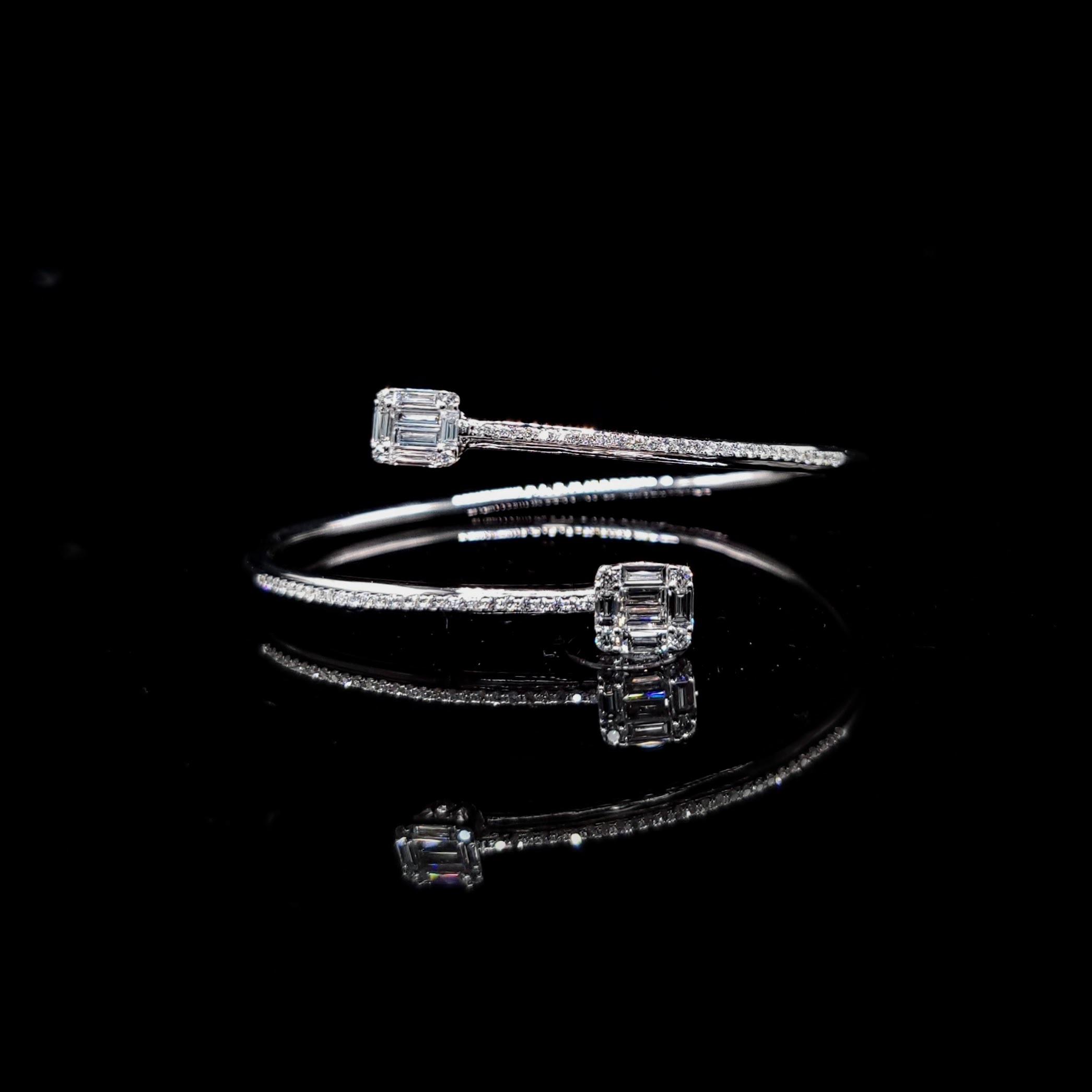 18K White Gold 1.04ct Diamond Bangle