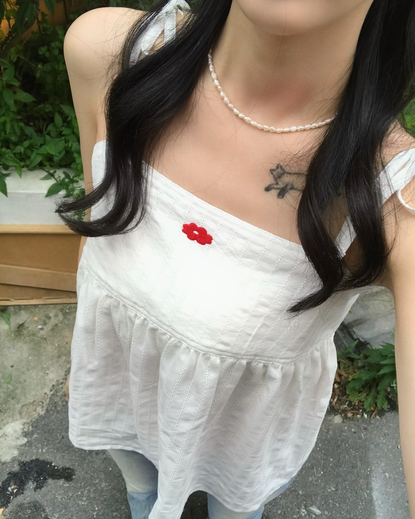 DAISY SYNDROME CAMISOLE SHIRRING BLOUSE