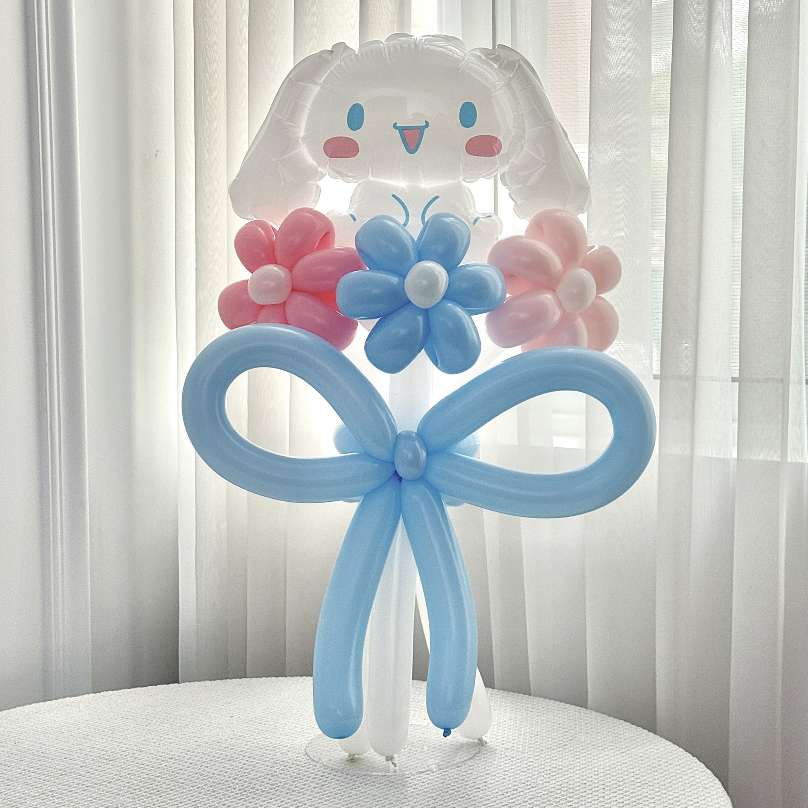 手折氣球丨大耳狗氣球花束