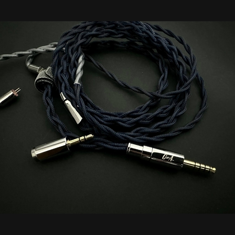 Queen of Audio (QoA) Gin 耳機升級線
