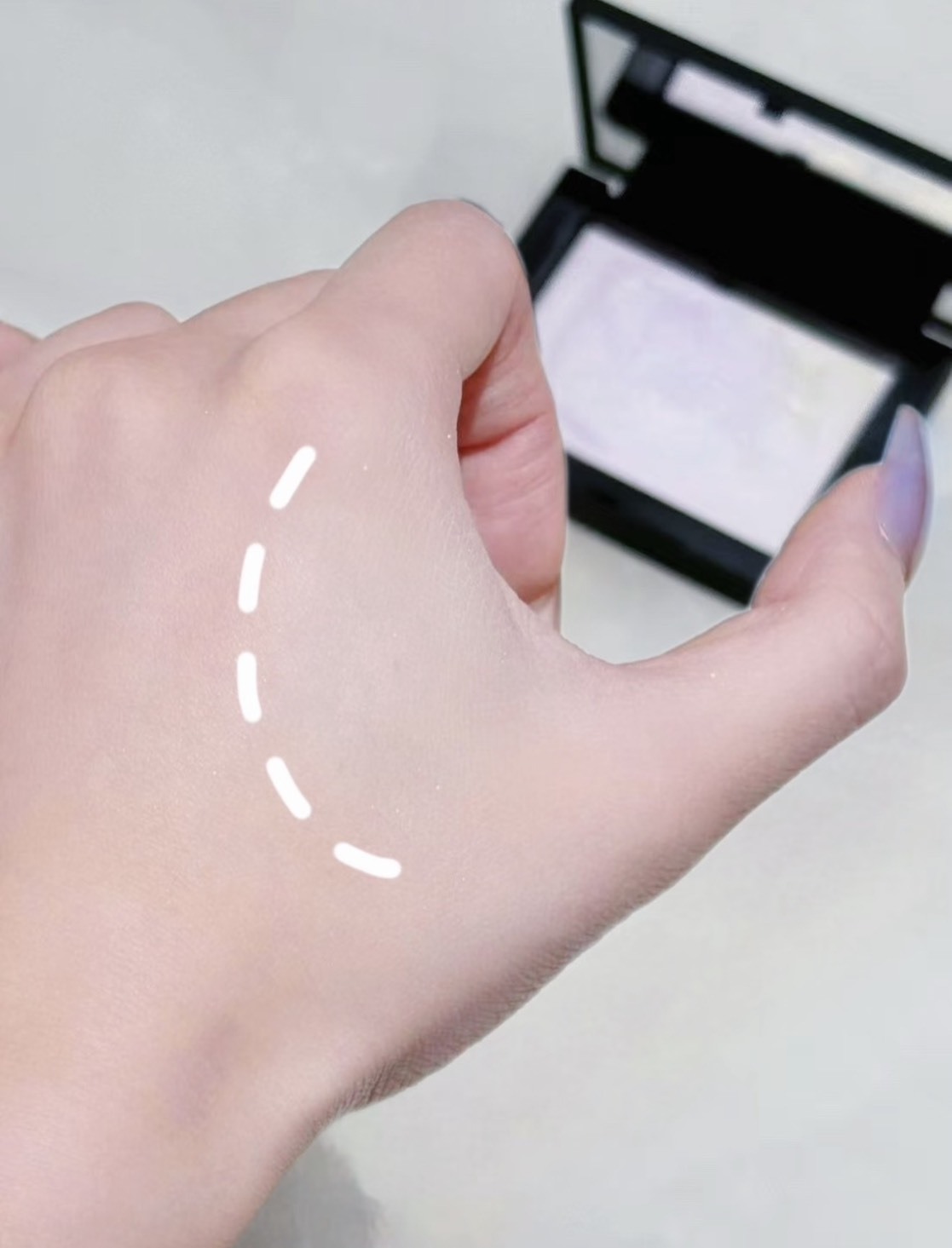 NARS AURORA 夏季*歐若拉*大白餅