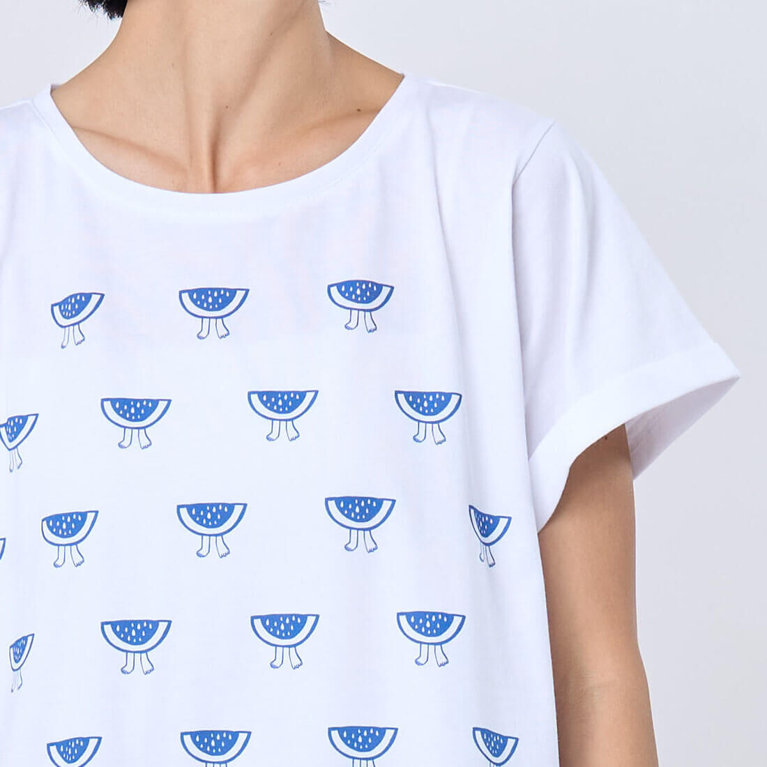 西瓜片片方袖反摺寬版女T