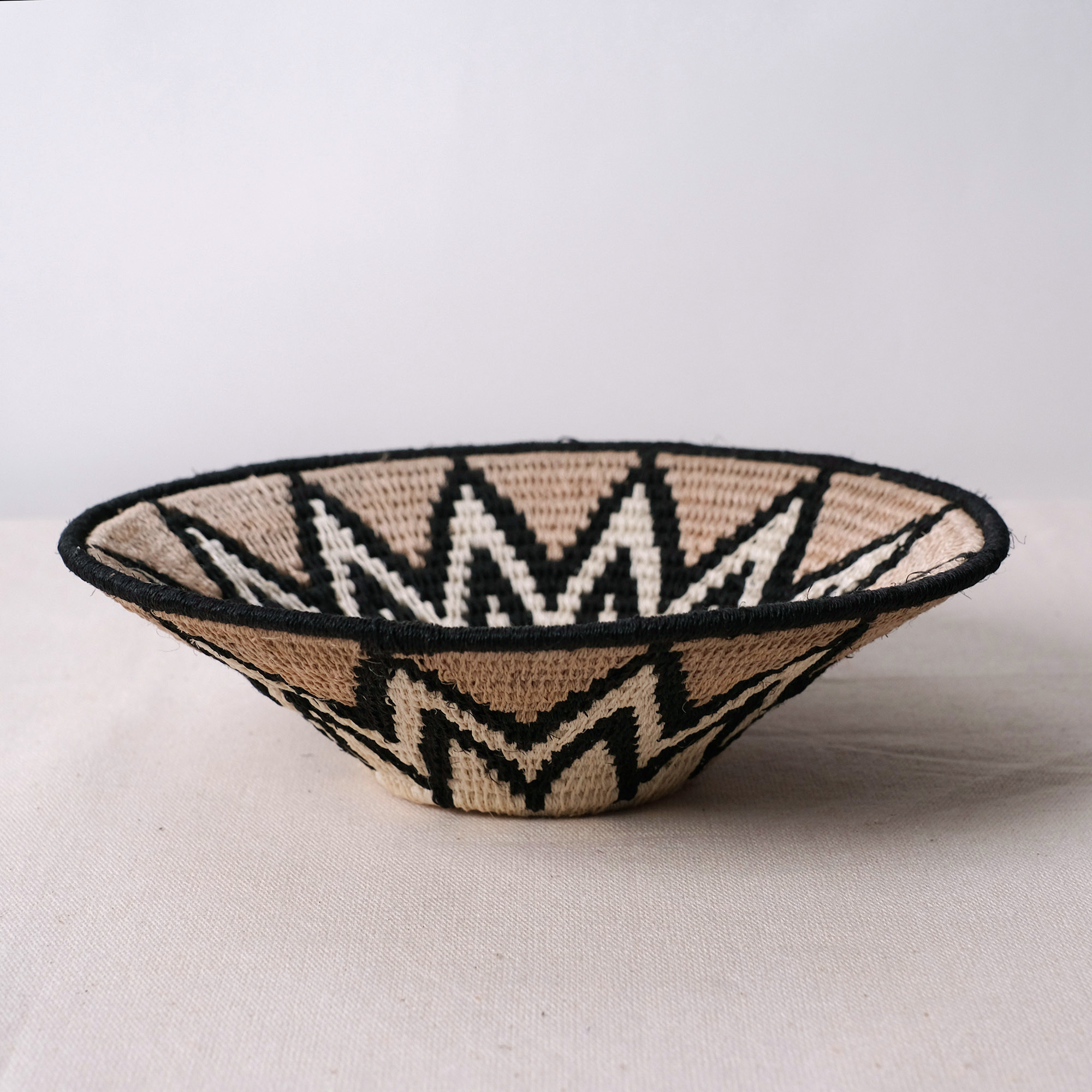 龍舌蘭編織盤｜編號 49 - 大｜史瓦帝尼