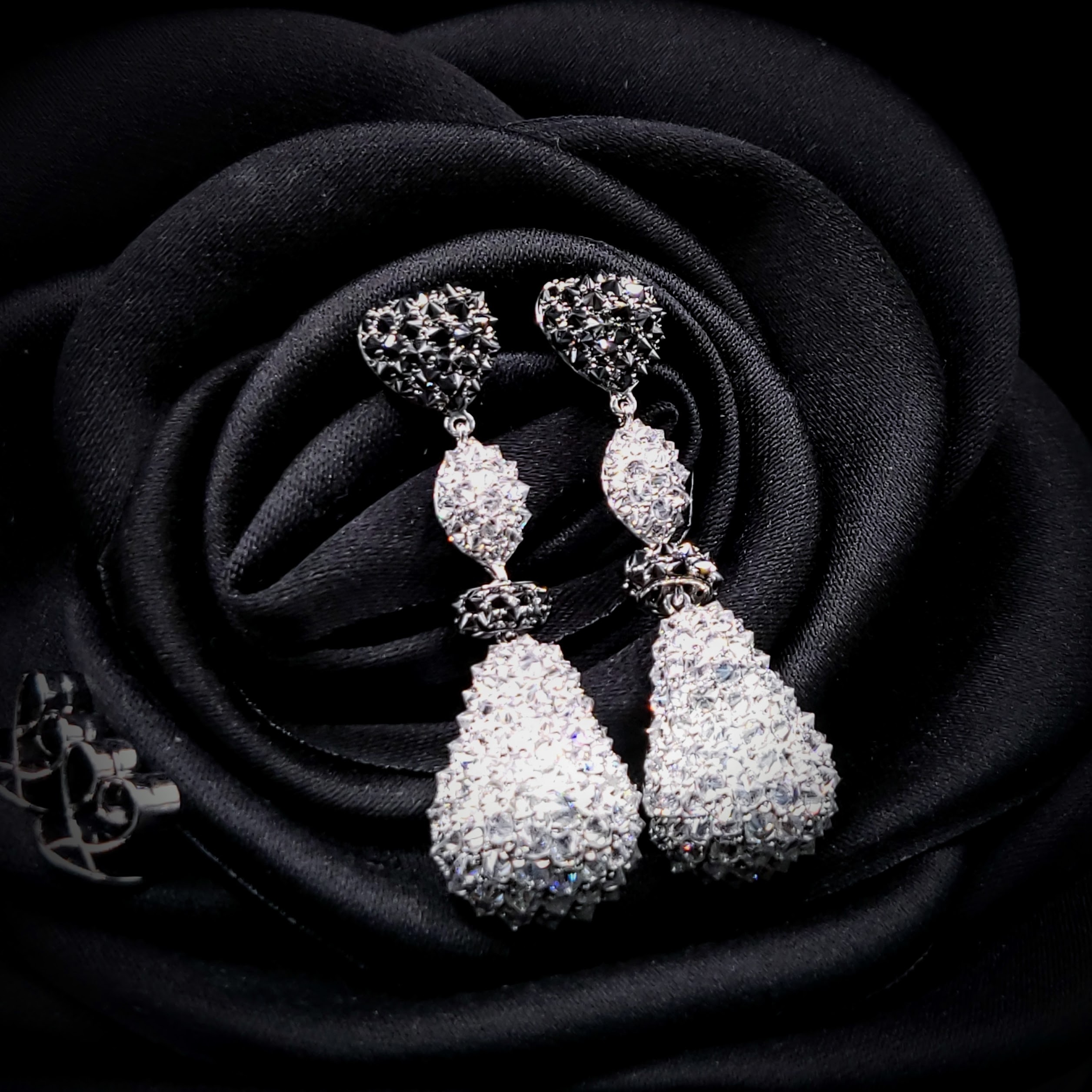 18K White Gold 5.38ct Black and White Diamond Drop Earrings