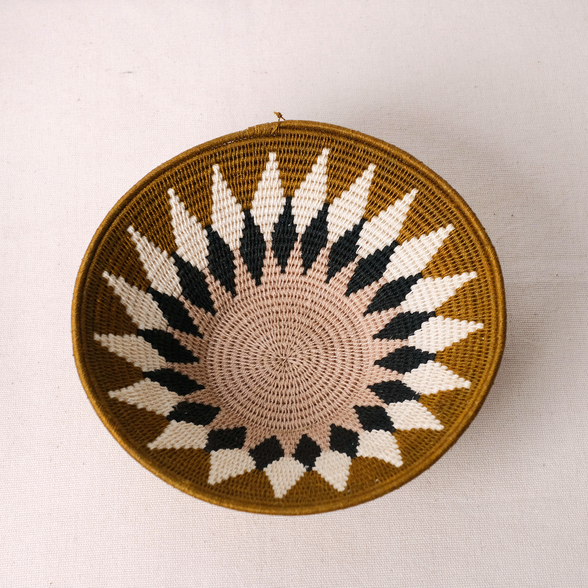 龍舌蘭編織盤｜編號 51 - 大｜史瓦帝尼