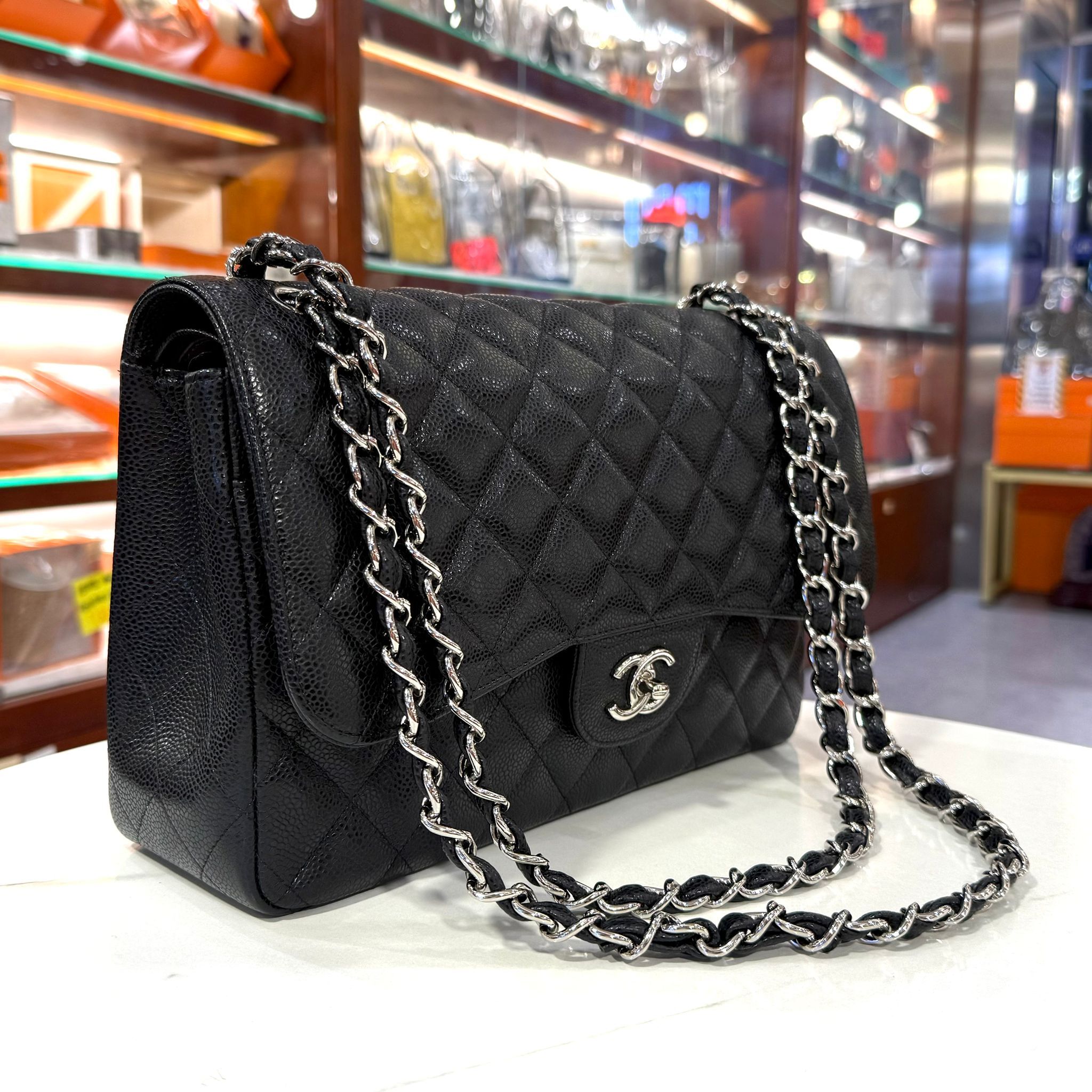 99%NEW二手CHANEL CF30 A58600 黑色菱格荔枝皮/銀扣 CHANEL CLASSIC FLAP JAMBO #香榭站正品