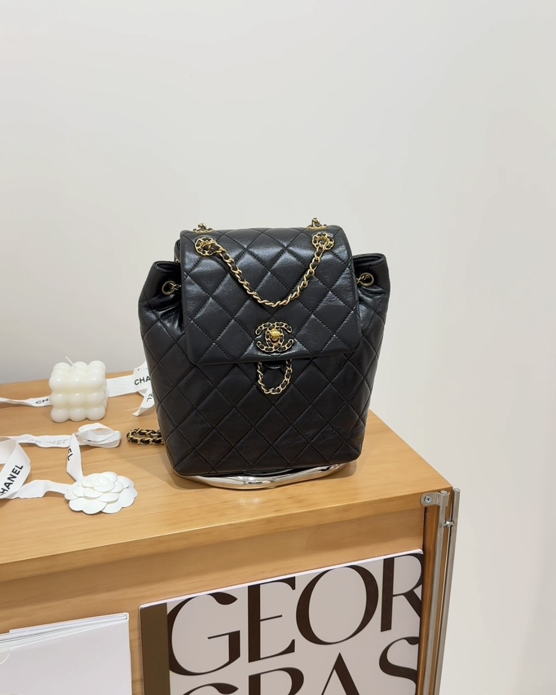 CHANEL｜19後背包羊皮  黑色