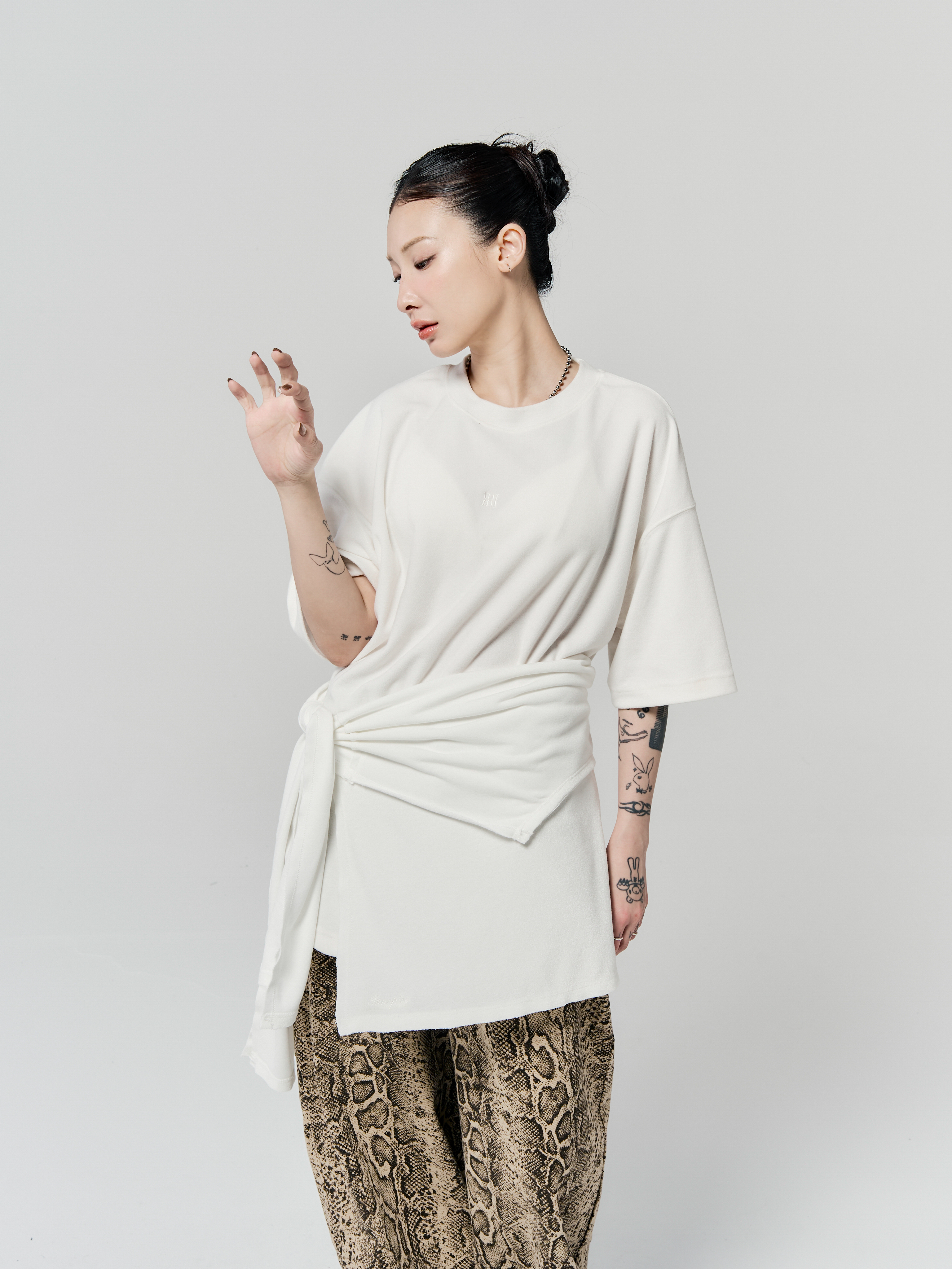 刺繡拼縫毛巾布上衣-白