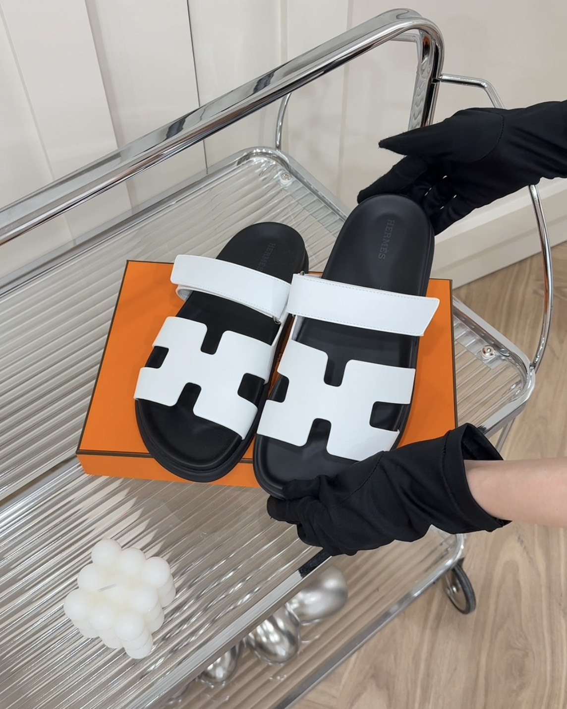 HERMES｜二舅拖鞋 白色