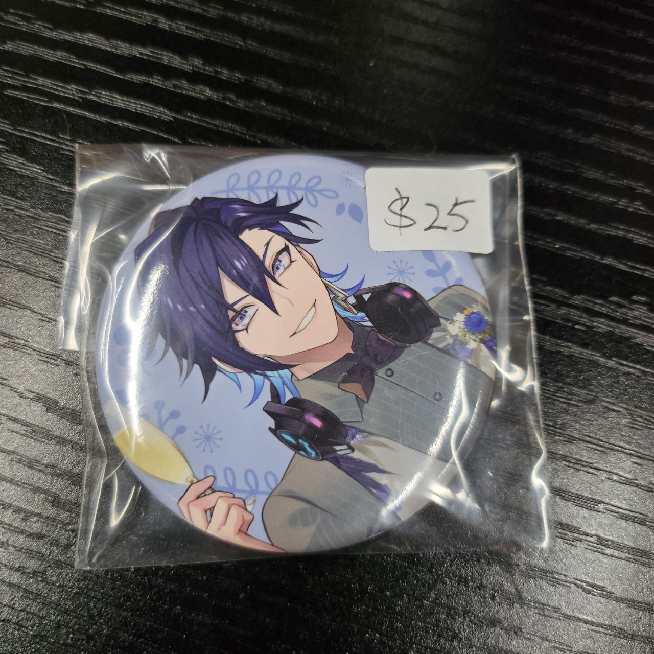 彩虹社 YUGO 襟章                    #YY12