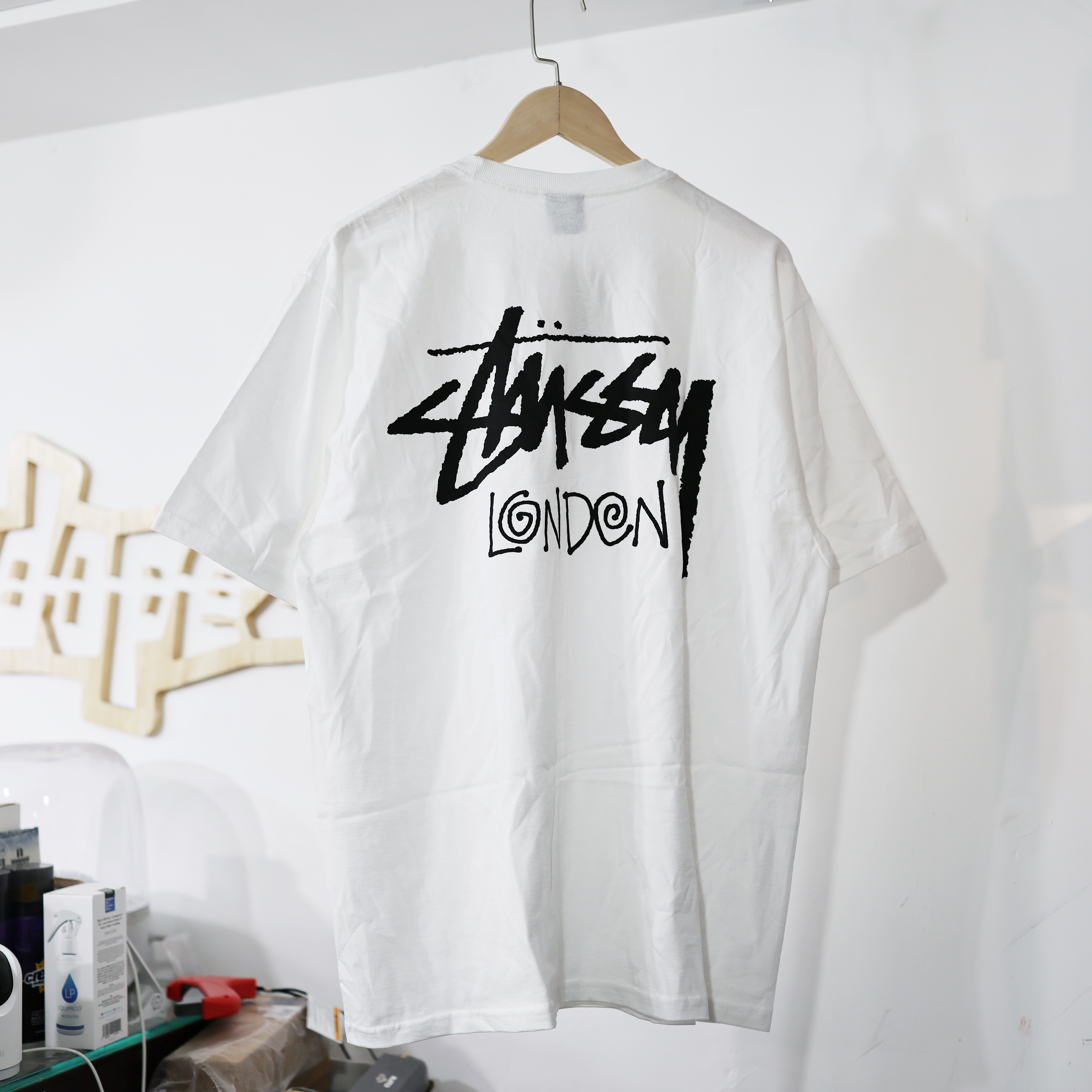 STÜSSY Stock London Tee White 倫敦限定