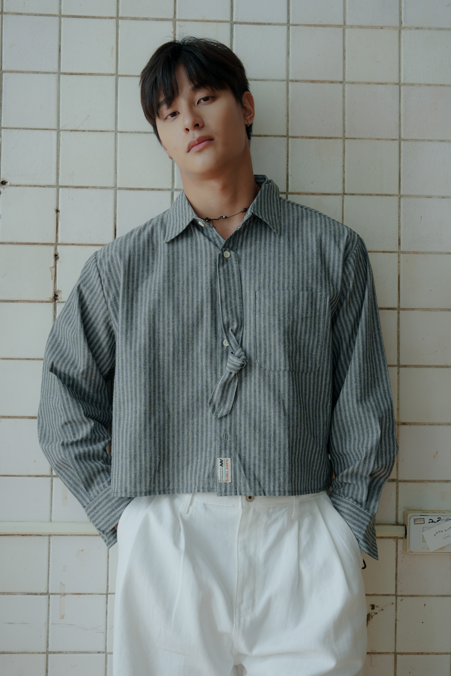 Necktie Strap Cropped Shirt #襯衫