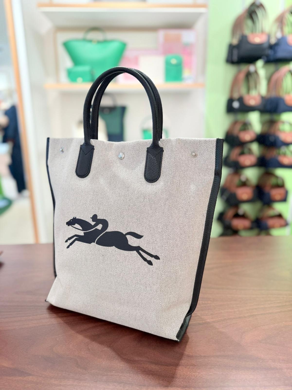 Longchamp canvas Large Tote Bag Beige Black 10211