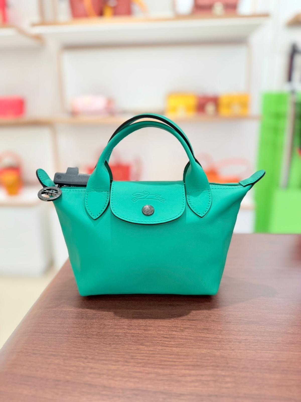 Longchamp Lambskin mini crossbody bag Green L1500