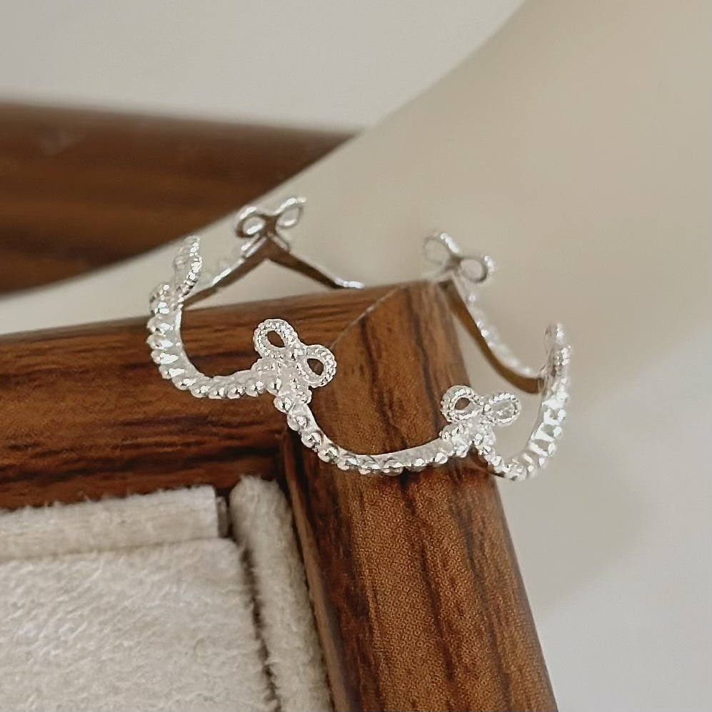 F92蝴蝶結花邊純銀戒指