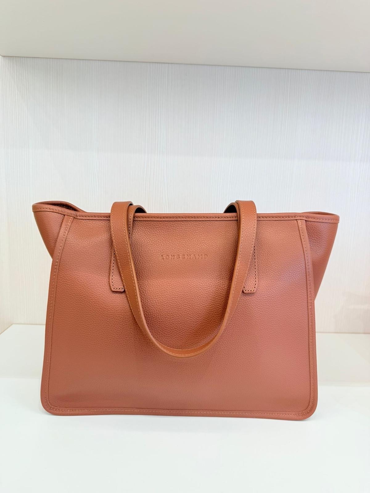 Longchamp printemps ete leather tote bag camel 10141