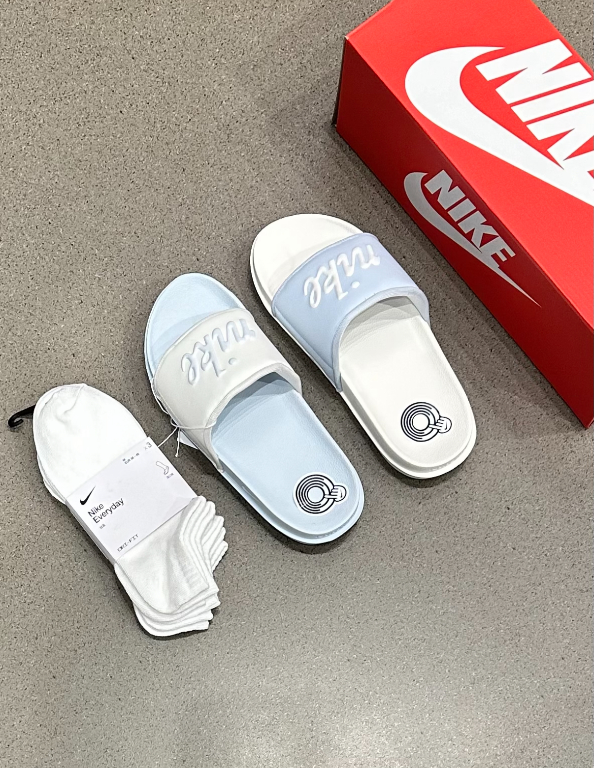 Nike Offcourt Slide Mix 鴛鴦寶寶藍 陰陽 淺藍 藍白 泡棉 休閒 拖鞋 FQ7646-103/預購