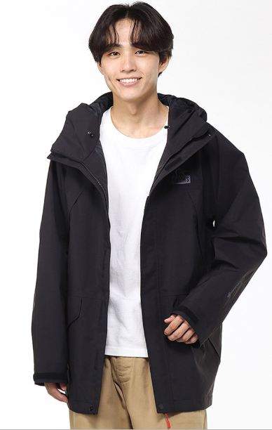 CHUMS Men’s Spring Dale GORE-TEX Waterproof Jacket - Black | Windproof Outdoor Shell Rain Jacket  JUN25