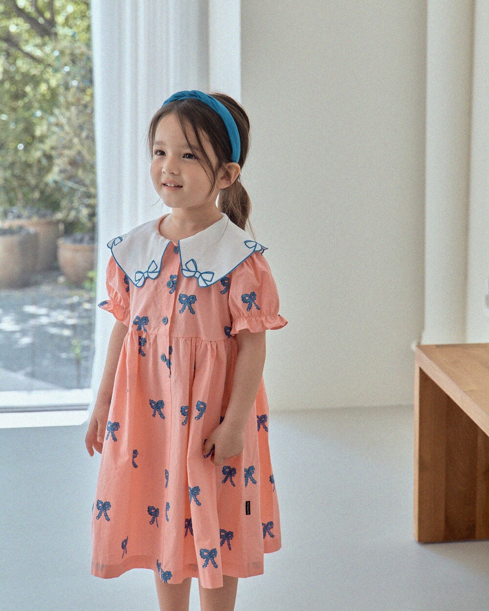 [7月第三週出貨]-蝴蝶結翻領洋裝｜柔粉色