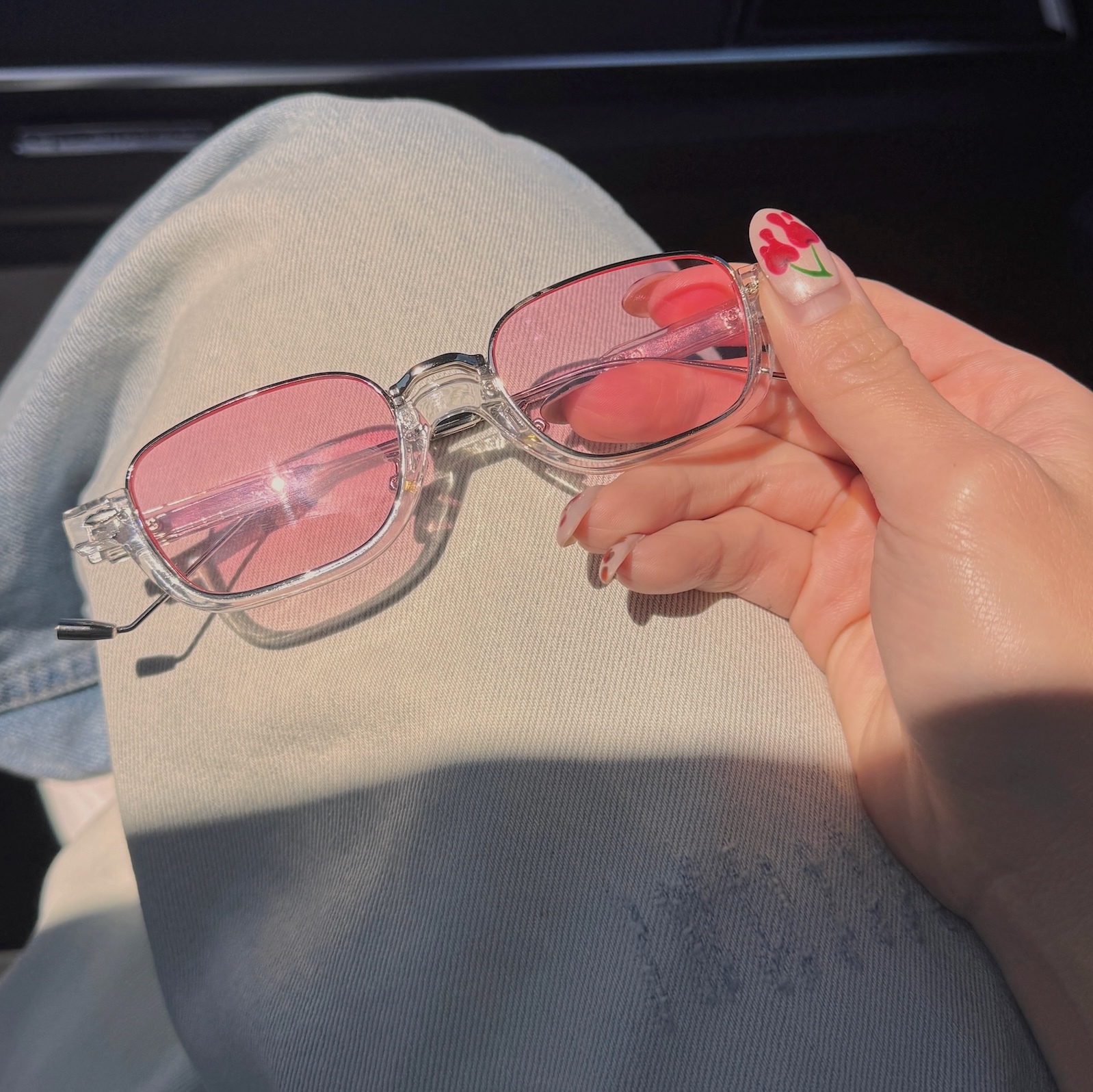 Y2K淺粉小框墨鏡