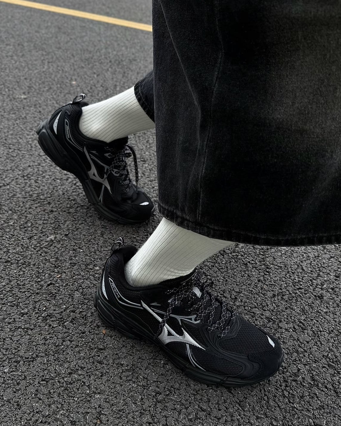 黑白山水 預購】 MIZUNO SPEED 10S BLACK 復古運動鞋慢跑鞋黑D1GH240605