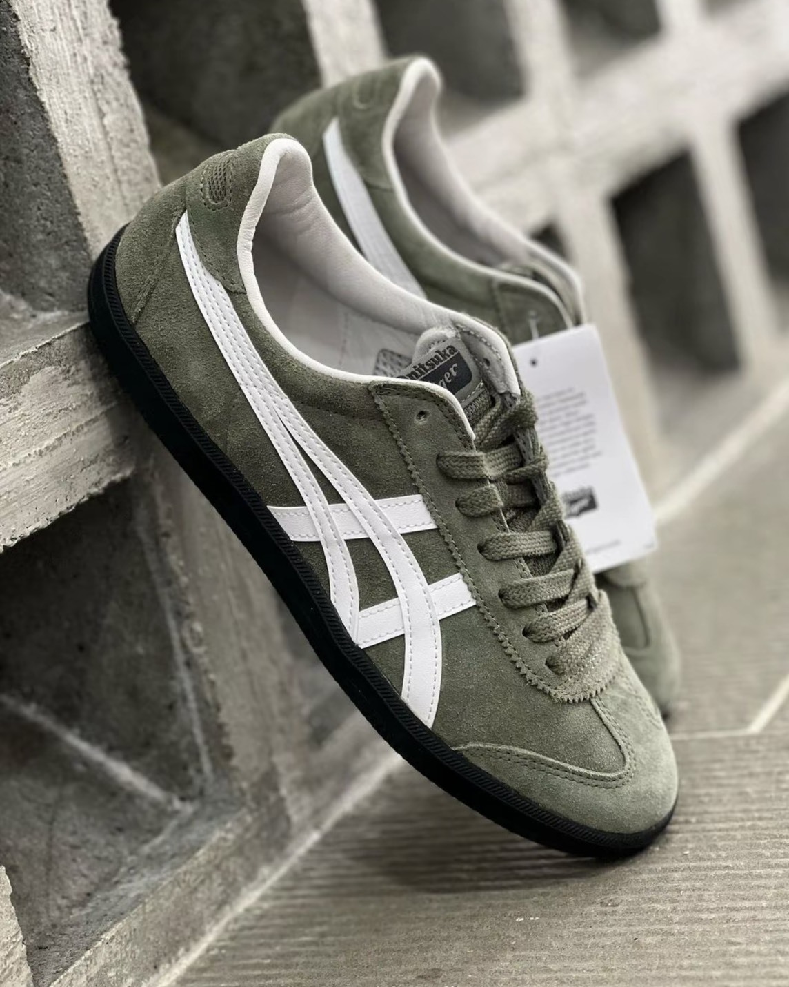 【預購】ONITSUKA TIGER TOKUTEN 煙燻橄欖 1183A907300