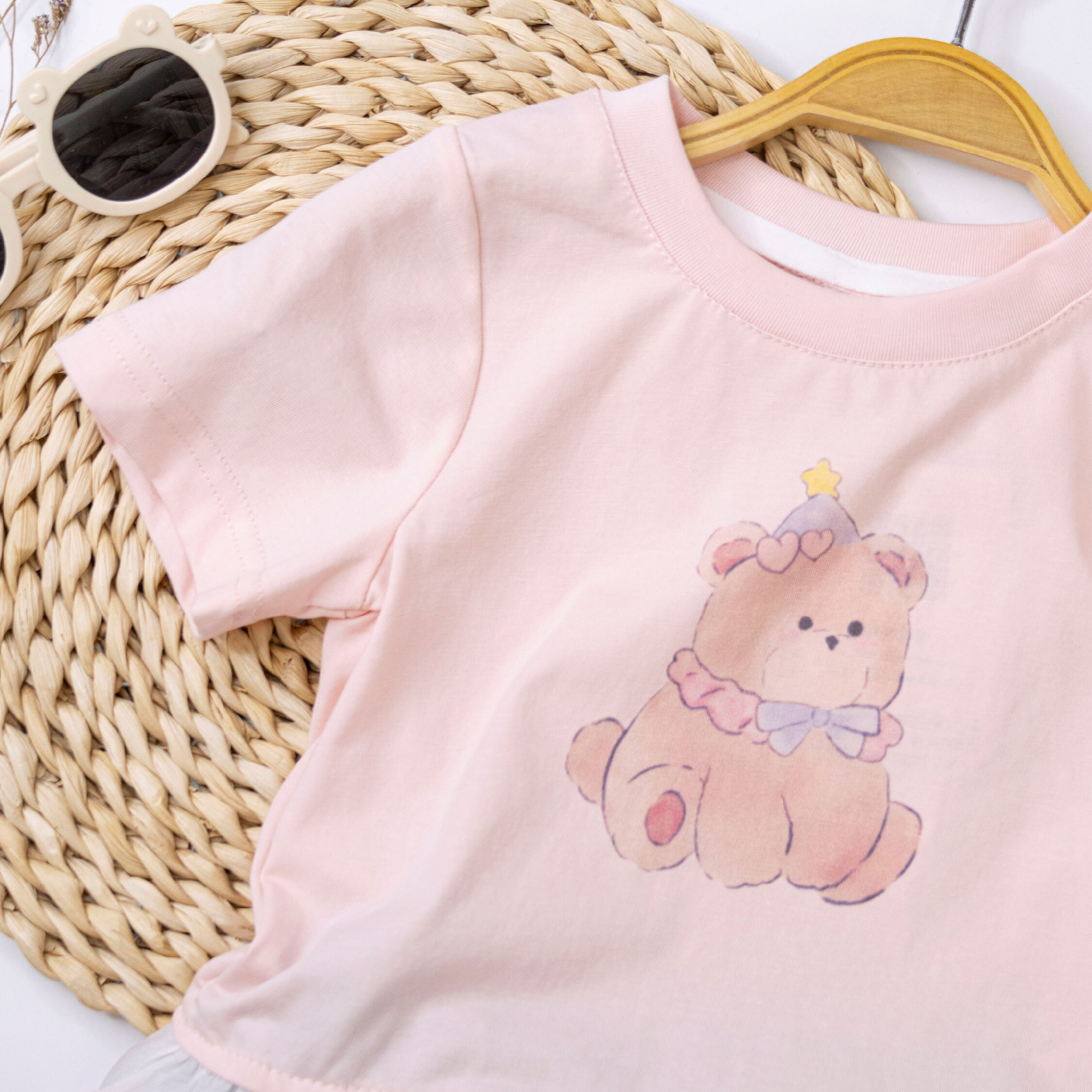 【H50508】可愛裝扮熊熊造型球球設計上衣/短T