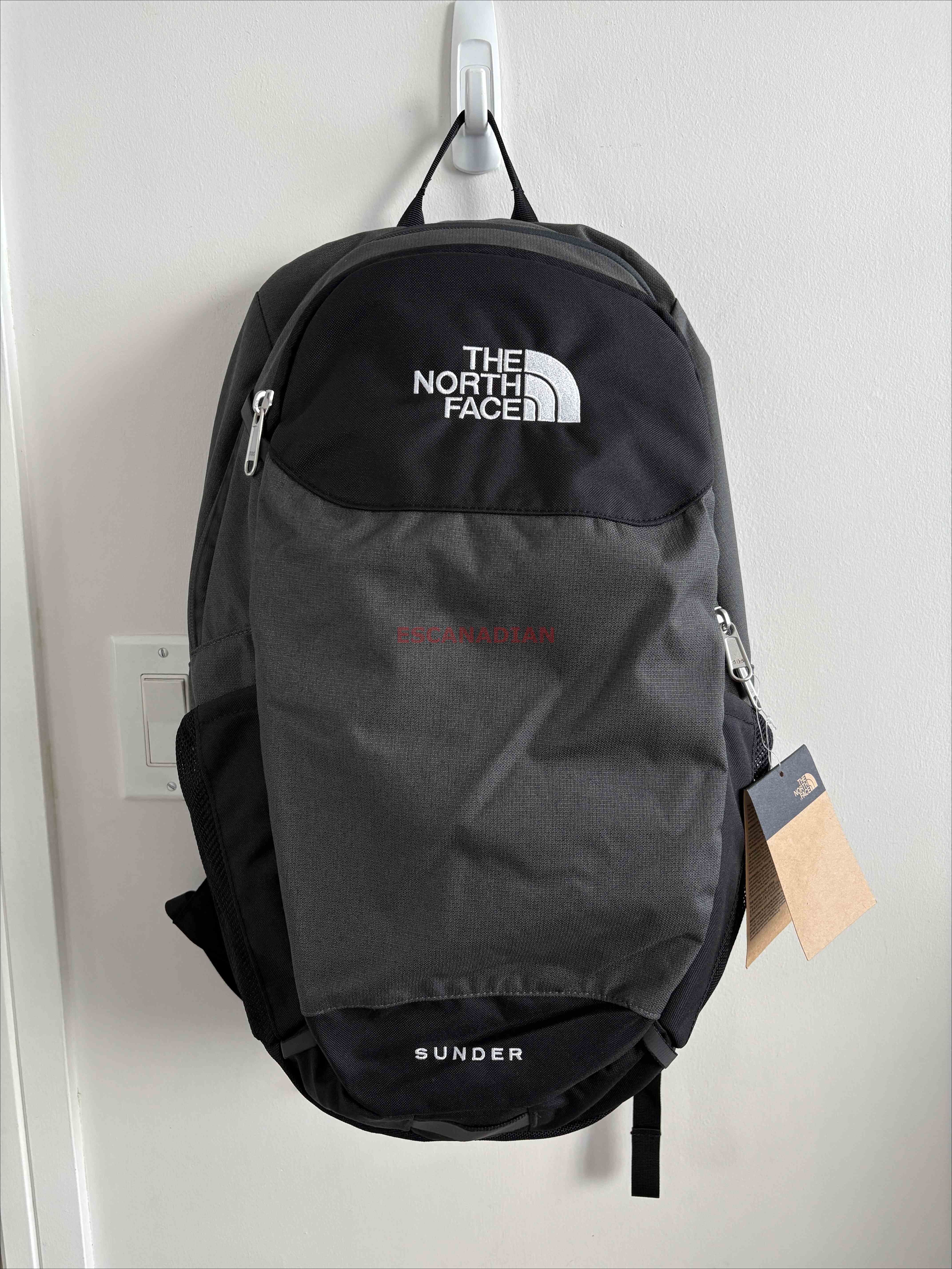 THE NORTH FACE SUNDER系列 (30L) 大人 電繡LOGO 多功能 後背包