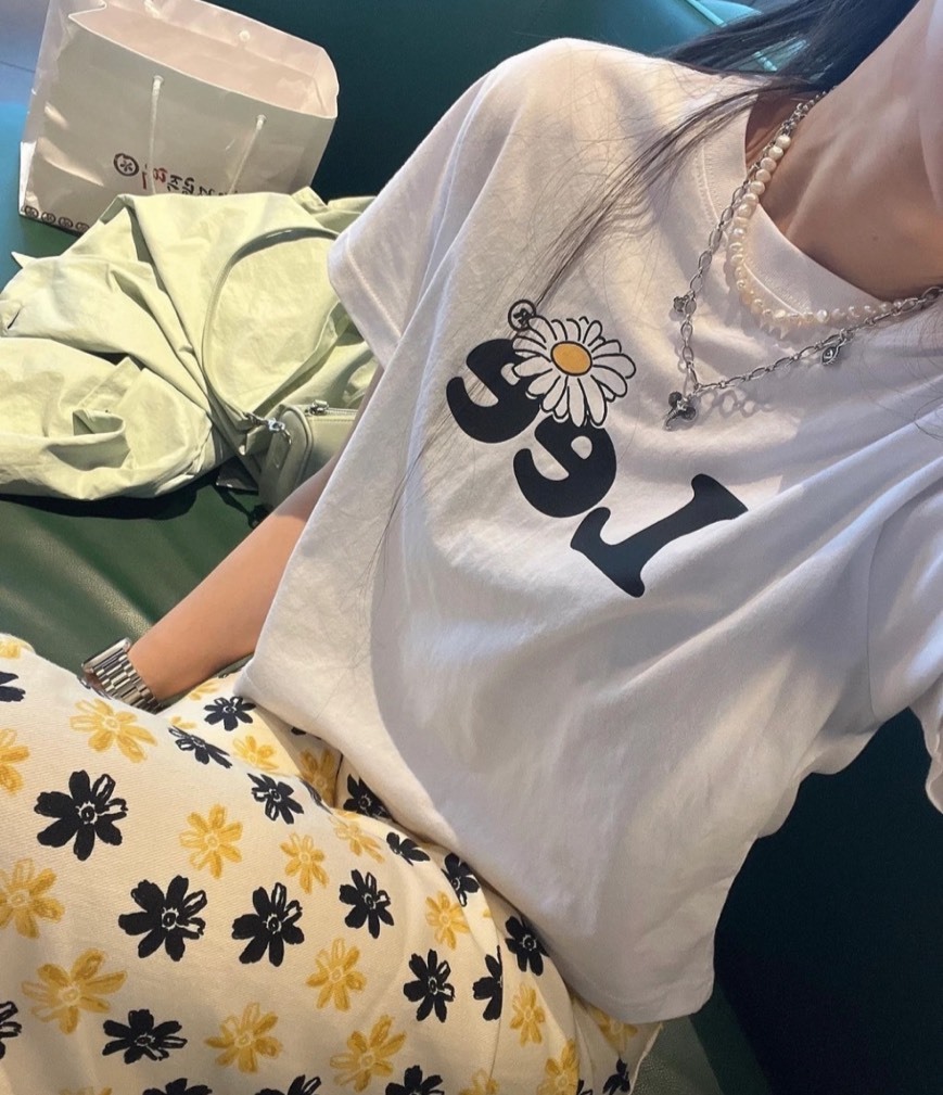 【現貨】 LEE 小雛菊LOGO 短版上衣 白色 LE2302ST62