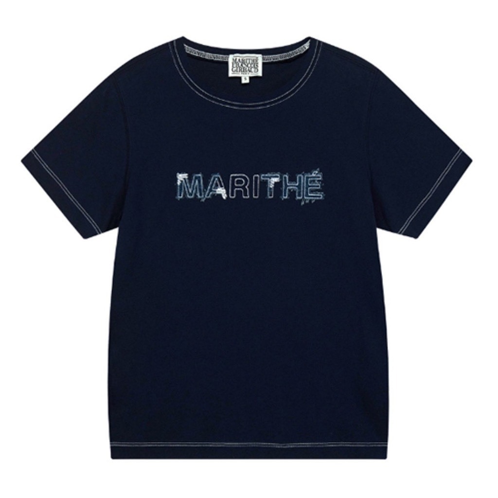 【零碼】MARITHE DENIM APPLIQUE LOGO 縫線LOGO上衣 1MG23STS115