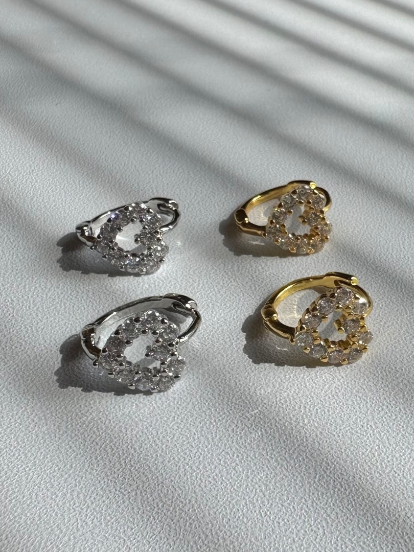 S925 shiny heart hoop pierce