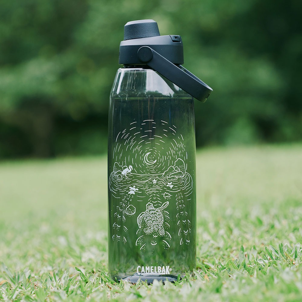 【CamelBak】離島記憶 1500ml chug 運動水瓶-[黑、白、藍]