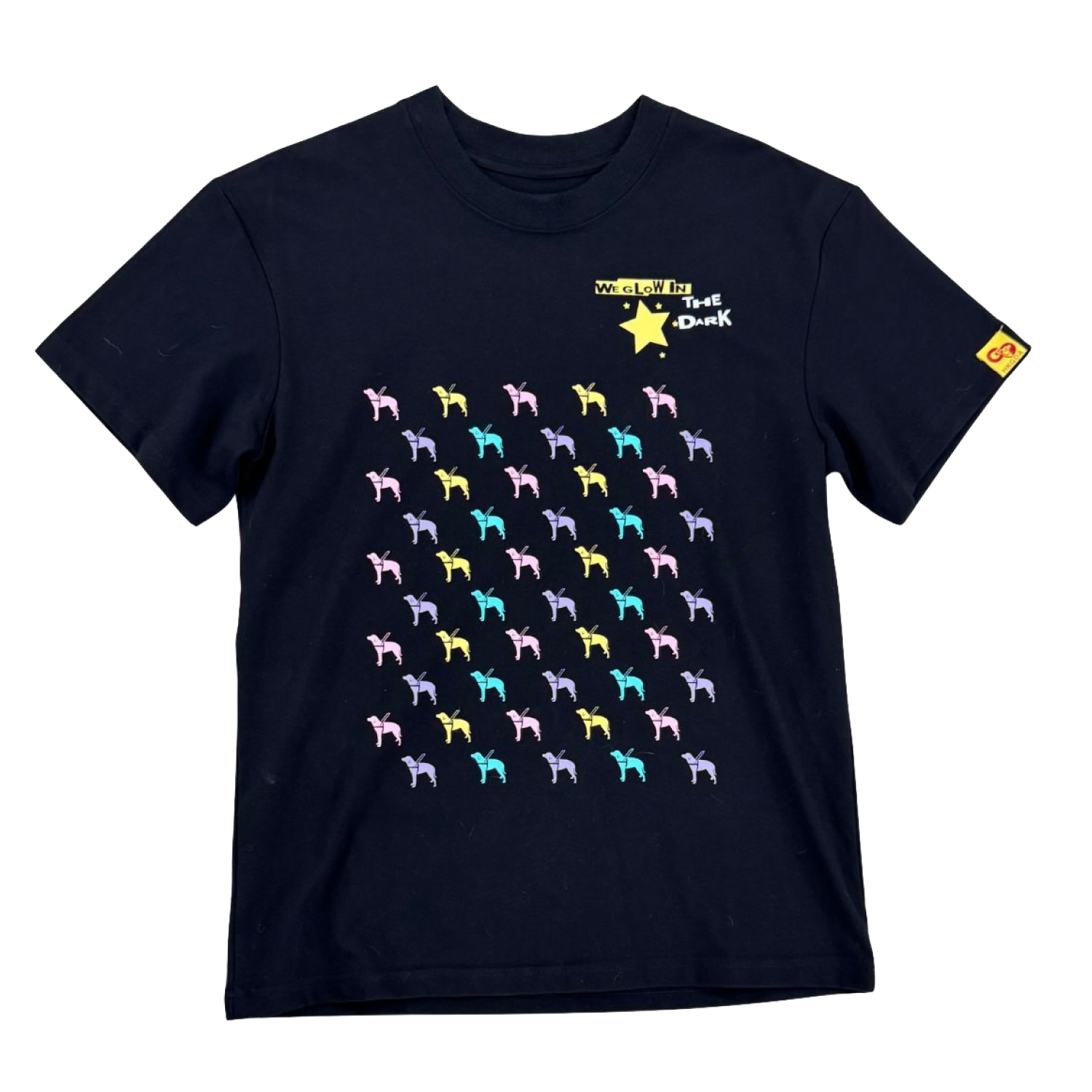 成人 “We Glow In The Dark” 紀念 T 恤