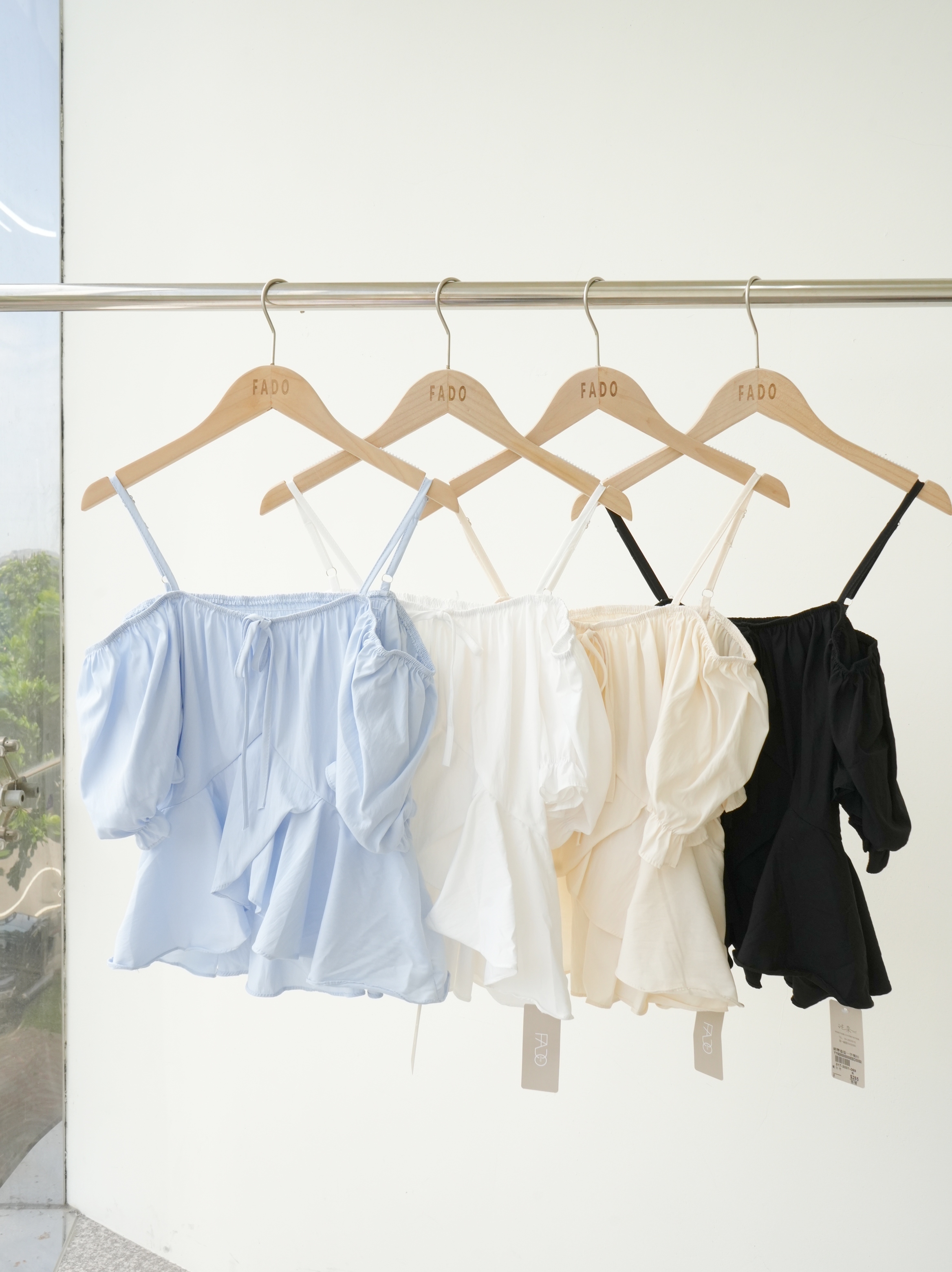 法朵Fado shop｜綁帶造型一字領衫 0173001